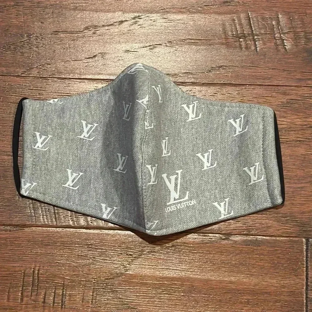 NWOT! Boutique Luxury Gray Fashion Mask
